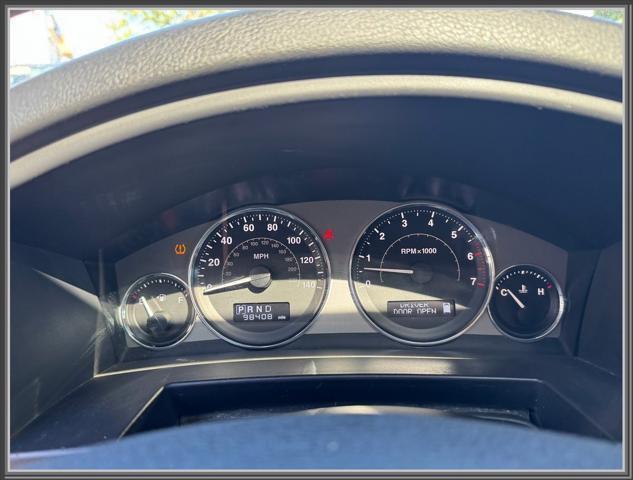 Photo of 2008 Black Clearcoat Jeep Commander