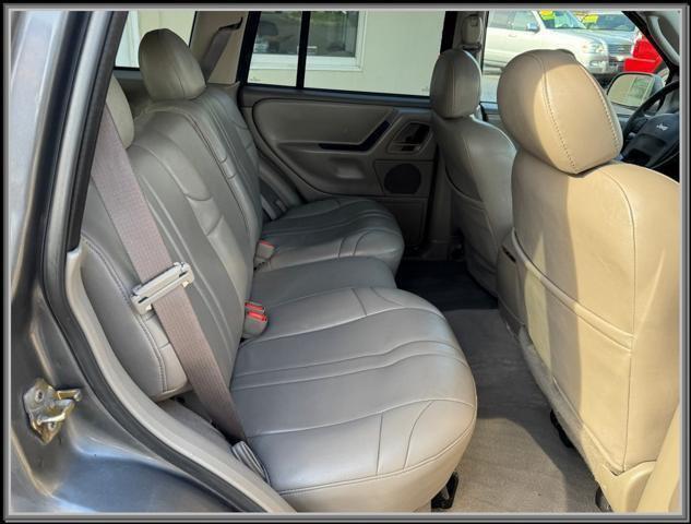 Photo of 2004 Graphite Metallic Clearcoat Jeep Grand Cherokee