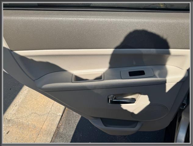 Photo of 2005 Bright Silver Metallic Clearcoat Jeep Grand Cherokee