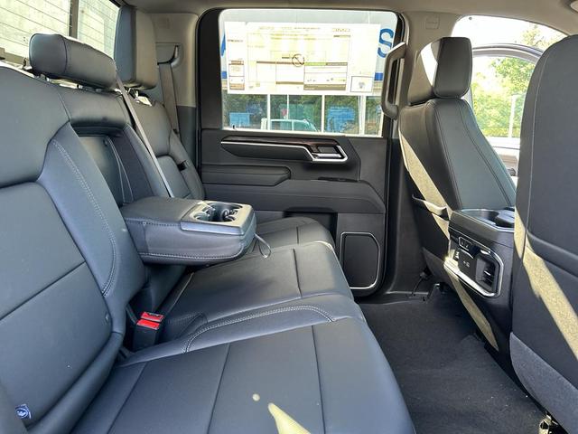 Photo of 2025  GMC Sierra 2500
