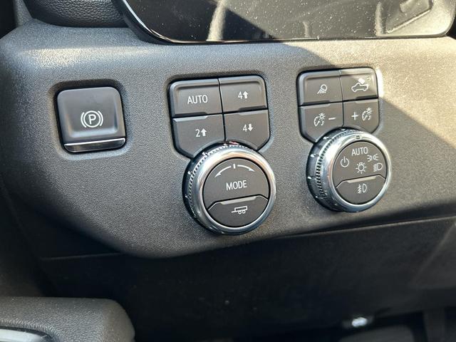 Photo of 2025  GMC Sierra 2500