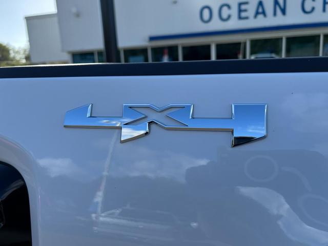 Photo of 2025  GMC Sierra 2500