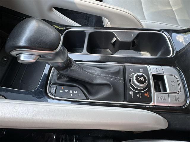Photo of 2022 Ebony Black Kia Telluride