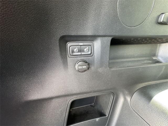 Photo of 2022 Ebony Black Kia Telluride