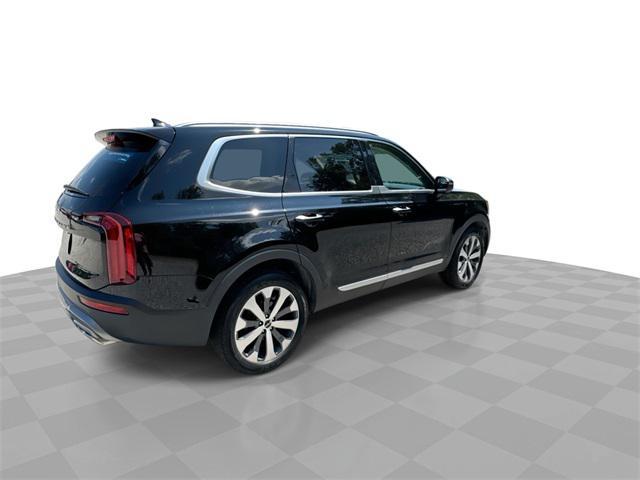 Photo of 2022 Ebony Black Kia Telluride