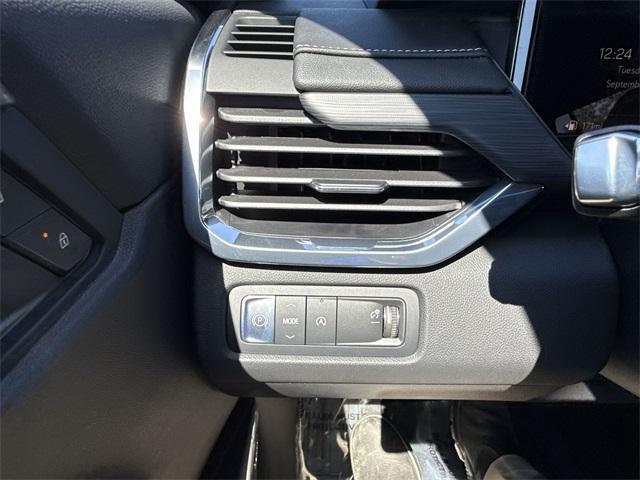Photo of 2026 Summit White GMC Acadia