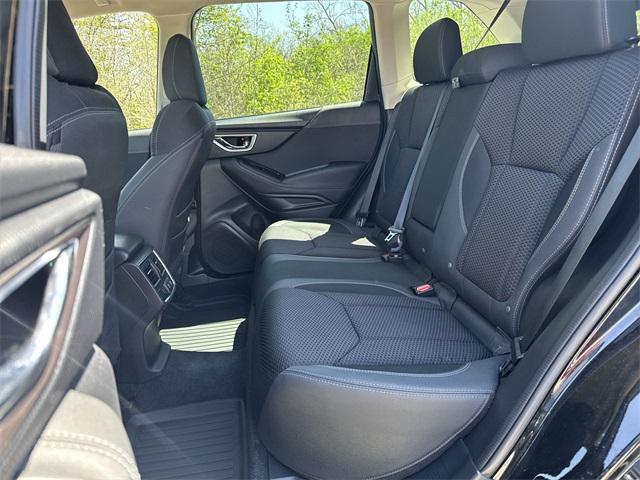 Photo of 2022 Crystal Black Silica Subaru Forester