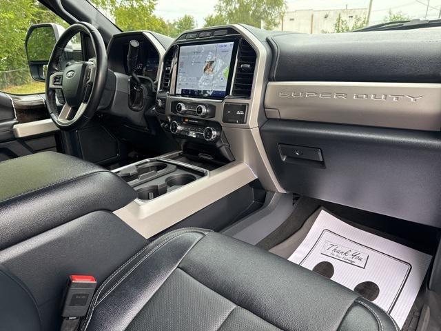 Photo of 2022 Antimatter Blue Metallic Ford F-250