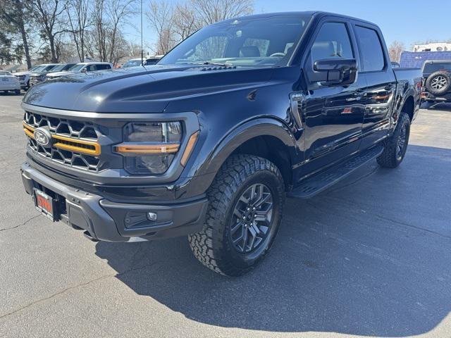 Photo of 2025 Agate Black Metallic Ford F-150