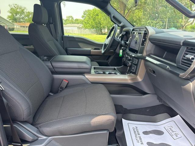 Photo of 2025 Carbonized Gray Metallic Ford F-150
