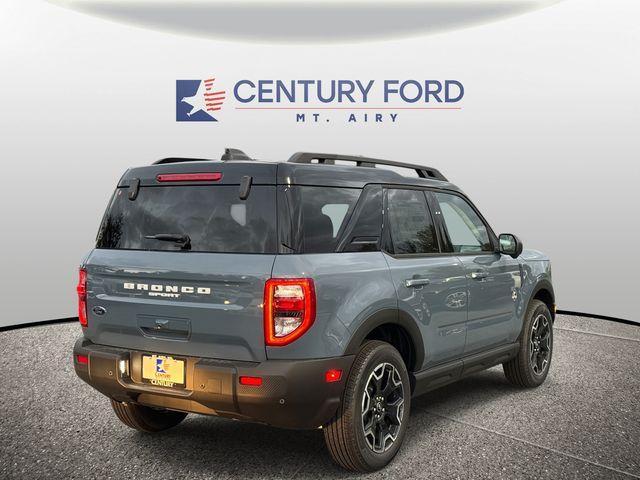 Photo of 2025 Azure Gray Metallic Ford Bronco Sport