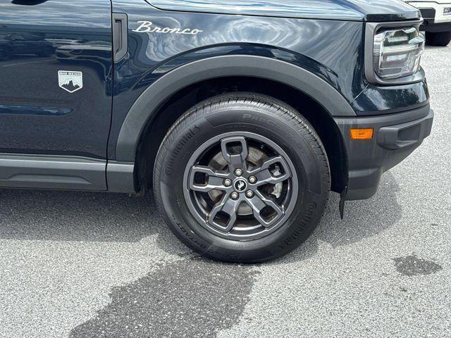 Photo of 2021 Blue Metallic Ford Bronco Sport