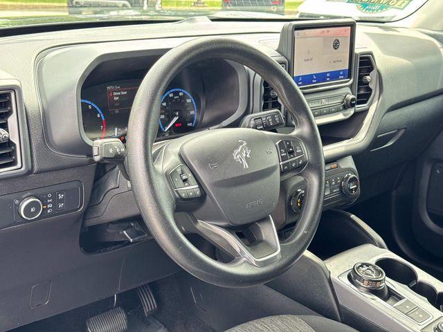 Photo of 2021 Blue Metallic Ford Bronco Sport