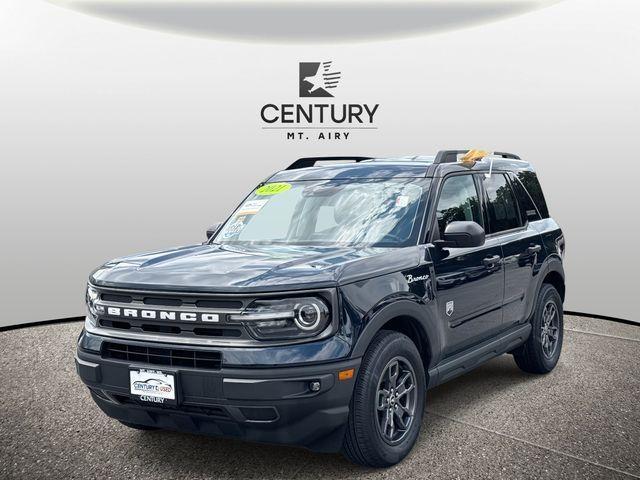 Photo of 2021 Blue Metallic Ford Bronco Sport