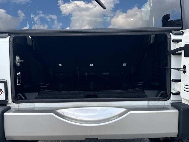 Photo of 2018 Bright White Clearcoat Jeep Wrangler JK Unlimited