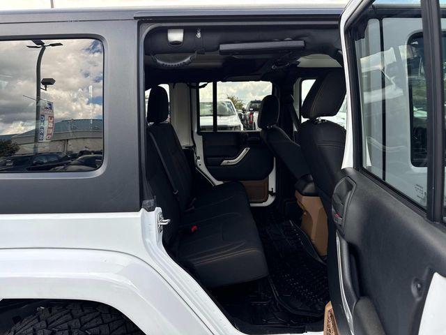 Photo of 2018 Bright White Clearcoat Jeep Wrangler JK Unlimited