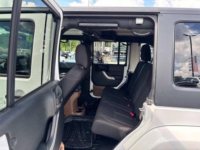 Photo of 2018 Bright White Clearcoat Jeep Wrangler JK Unlimited