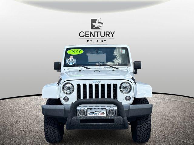 Photo of 2018 Bright White Clearcoat Jeep Wrangler JK Unlimited