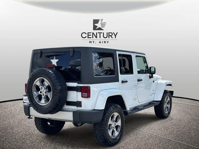 Photo of 2018 Bright White Clearcoat Jeep Wrangler JK Unlimited