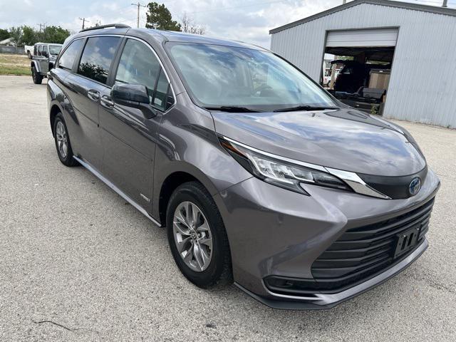 2021 Toyota Sienna