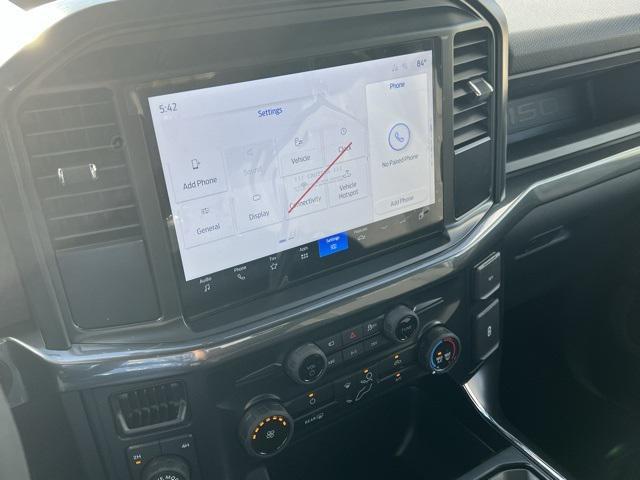 Photo of 2025 White Ford F-150