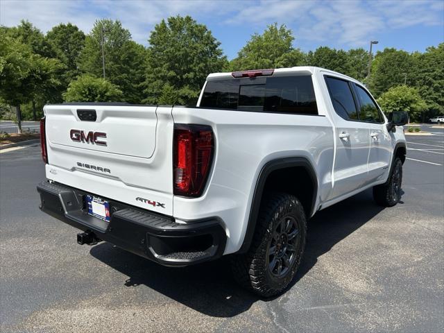 Photo of 2025 Summit White GMC Sierra 1500