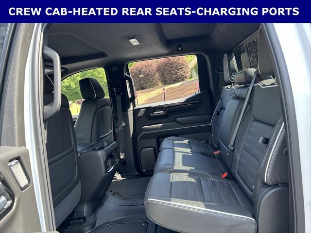 Photo of 2025 Summit White GMC Sierra 1500