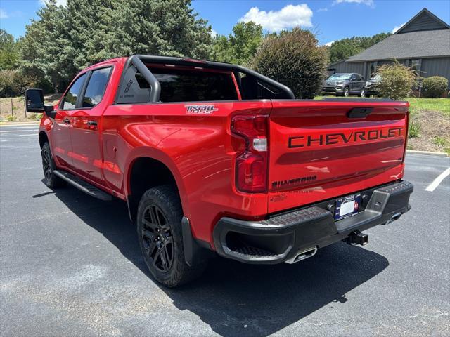 Photo of 2022 Red Hot Chevrolet Silverado 1500