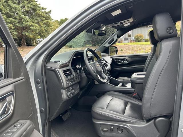 Photo of 2023 Sterling Gray Metallic Chevrolet Suburban