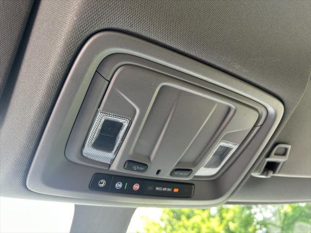 Photo of 2023 Summit White Chevrolet Silverado 3500