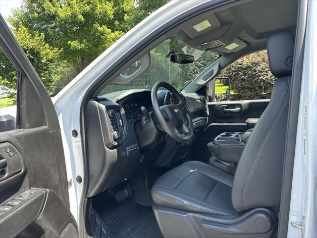 Photo of 2023 Summit White Chevrolet Silverado 3500