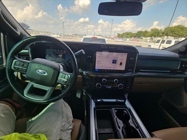 Photo of 2023 Oxford White Ford F-250