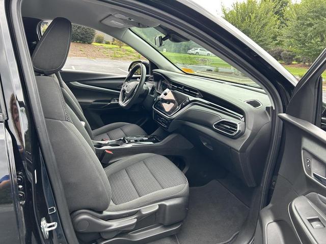 Photo of 2023 Mosaic Black Metallic Chevrolet Bolt EUV