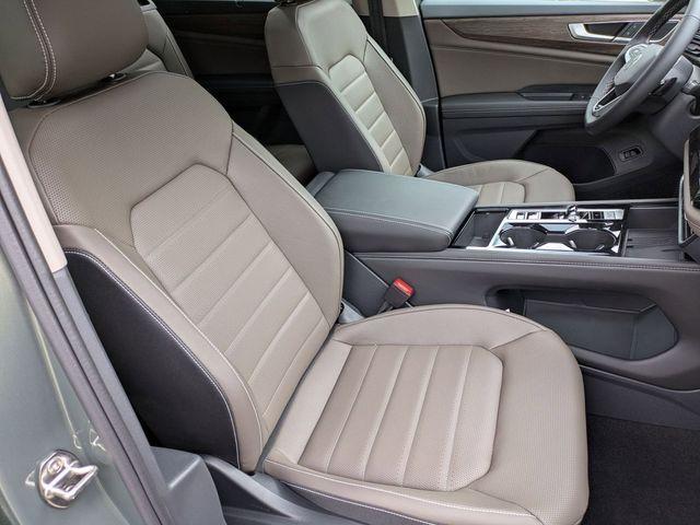 Photo of 2025 Avocado Green Pearl Volkswagen Atlas