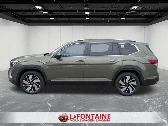 Photo of 2025 Avocado Green Pearl Volkswagen Atlas