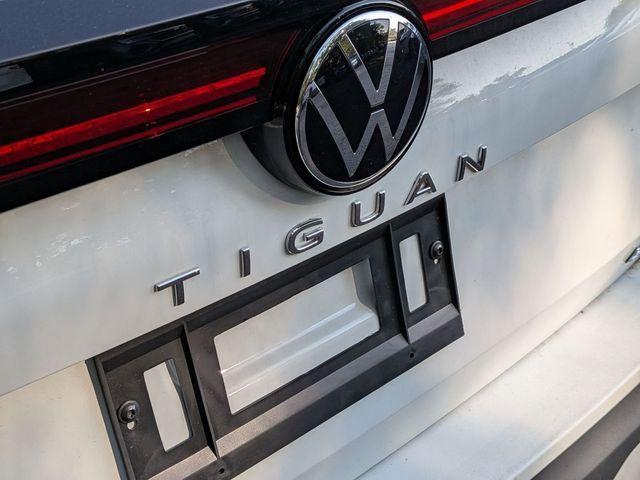 Photo of 2025 Pure White Volkswagen Tiguan