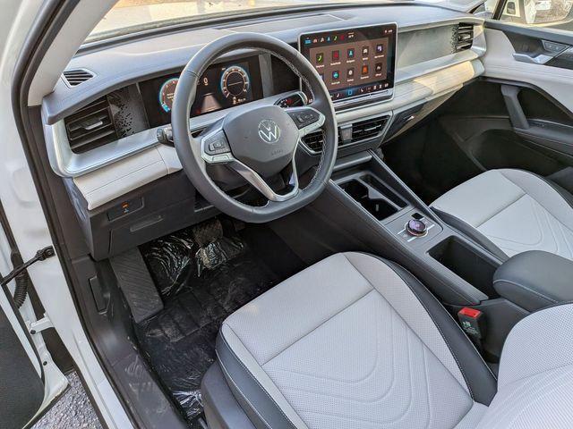 Photo of 2025 Pure White Volkswagen Tiguan