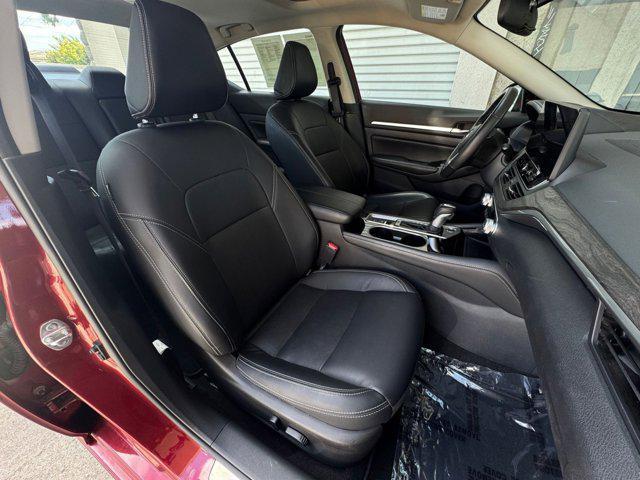 Photo of 2024 Scarlet Ember Nissan Altima