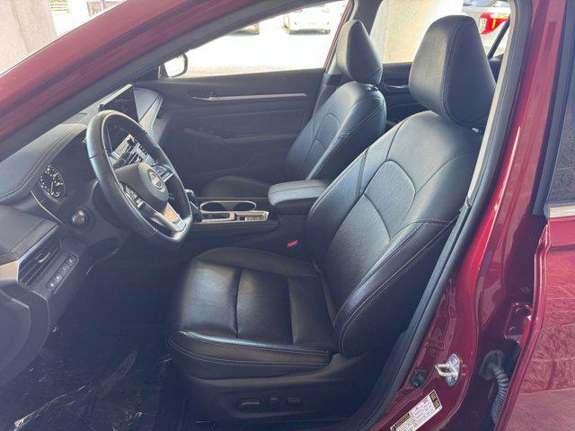 Photo of 2024 Scarlet Ember Nissan Altima