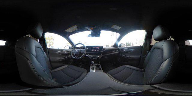 Photo of 2025 Ebony Twilight Metallic Buick Envista