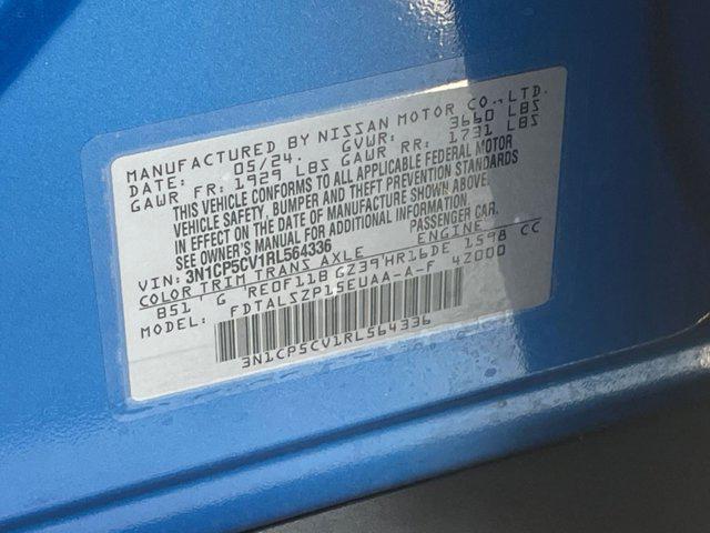 Photo of 2024 Electric Blue Metallic Nissan Kicks