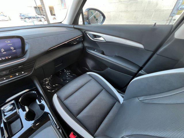 Photo of 2024 Ebony Twilight Metallic Buick Envision