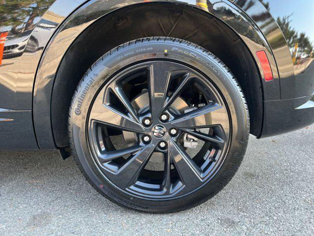 Photo of 2024 Ebony Twilight Metallic Buick Envision
