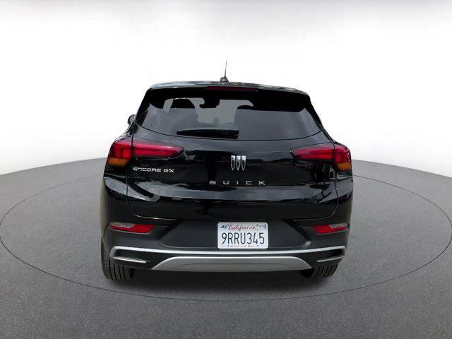Photo of 2025 Ebony Twilight Metallic Buick Encore GX