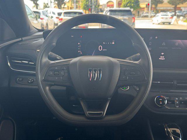 Photo of 2025 Moonstone Gray Metallic Buick Envista