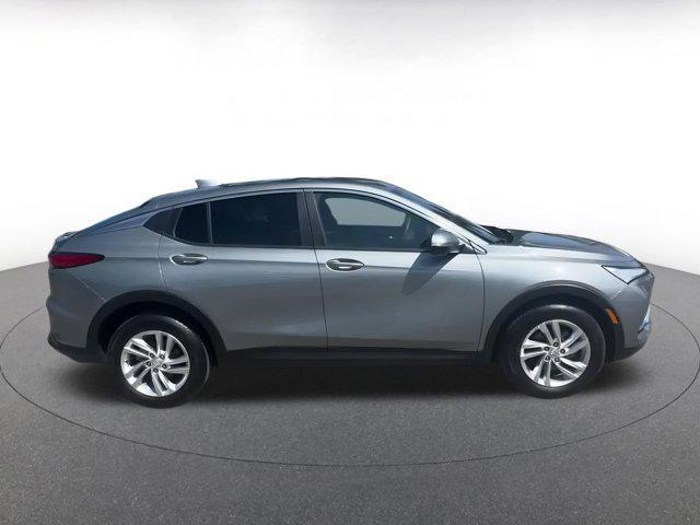 Photo of 2025 Moonstone Gray Metallic Buick Envista