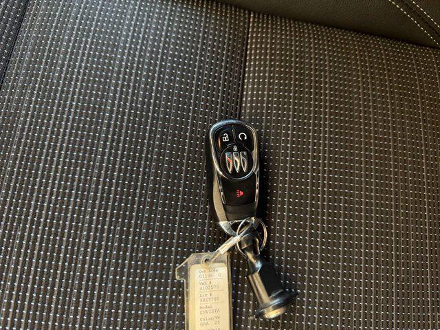 Photo of 2025 Moonstone Gray Metallic Buick Envista