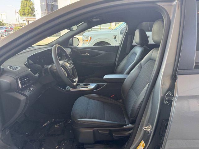 Photo of 2025 Moonstone Gray Metallic Buick Envista