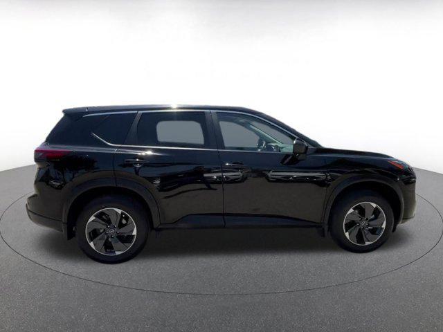 Photo of 2024 Super Black Nissan Rogue