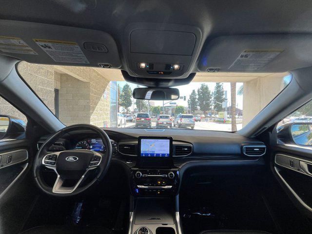Photo of 2023 Agate Black Metallic Ford Explorer
